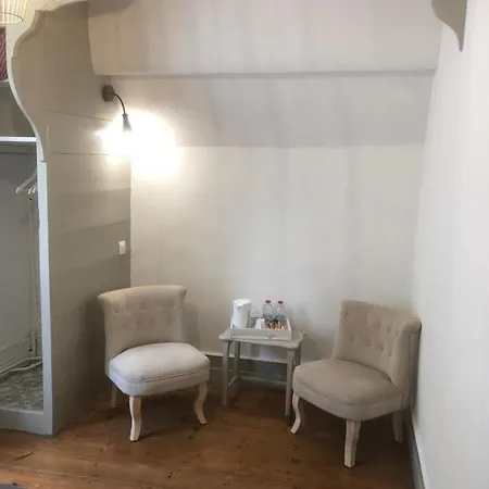 Petit Manoir De La Berthenlaire Отель типа 