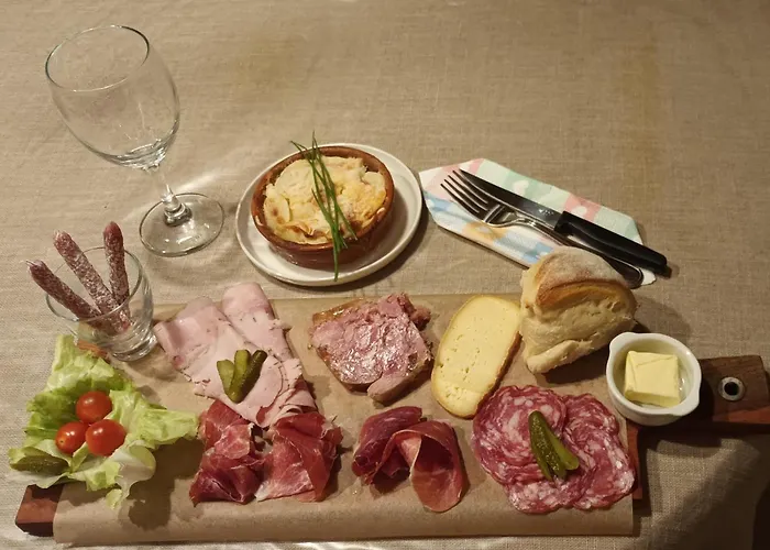 Petit Manoir De La Berthenlaire Bed & Breakfast Baincthun